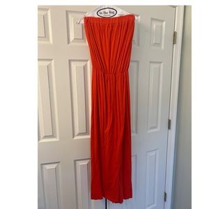 Velvet by Graham & Spencer strapless maxi sz small